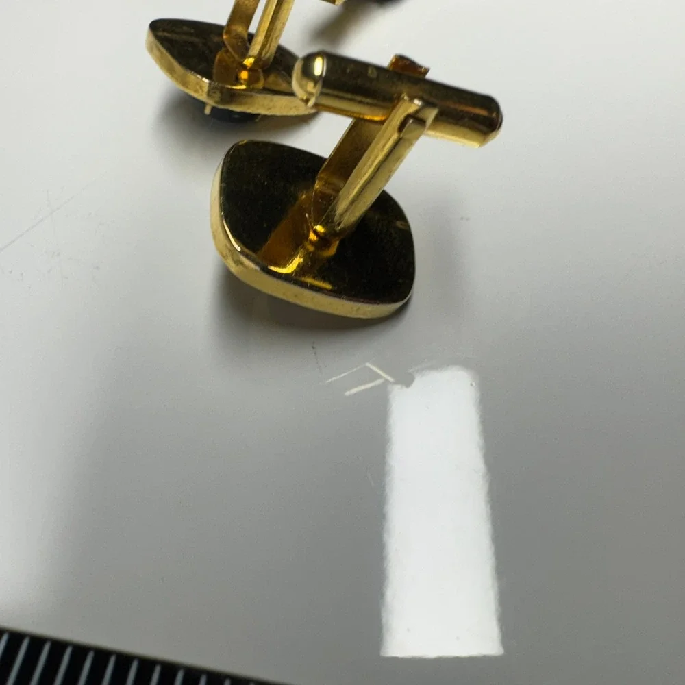 Taiwan Jewelry Gold‎ Tone Black Cufflinks and Tie Clip Set